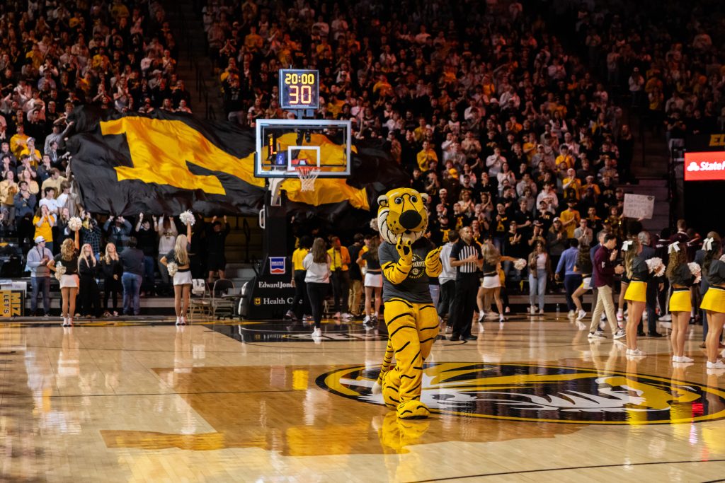 Mizzou basketball hosts Texas A&M